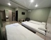 Четырехместный номер с балконом. Гостевой дом Гостевой дом Ариетта Сочи
