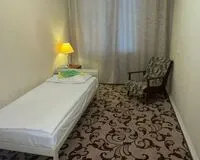 Одноместный номер с общим душем и туалетом. Отель Отель Сансет Москва
