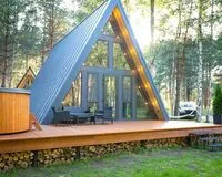 Дом/коттедж 2 спальни. База отдыха База отдыха Les Holidays A-Frame №1 деревня Красный Огорок