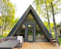 Дом/коттедж 2 спальни. База отдыха Les Holidays A-Frame №6 деревня Красный Огорок