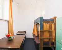 Кровать в общем 4-местном номере. Хостел Решетников SibHome Иркутск