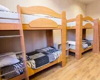 Кровать в общем 8-местном номере для женщин. Хостел ViVa SibHome Иркутск