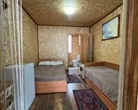 Трехместный номер «Стандарт». База отдыха Гостевые домики Огонёк село Архыз
