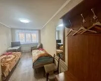 Двухместный номер с 2 кроватями и туалетом. Мини-отель Мини-отель Гавань Реж