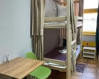 Кровать в общем 6-местном номере. Хостел Хостел Чижевское подворье Хостел и Номера Москва