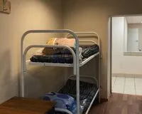 Кровать в общем 10-местном номере для мужчин. Хостел Хостел Hostel Dollar Москва