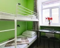 Четырехместный номер с общим душем и туалетом. Хостел Хостел 1 Мая Москва