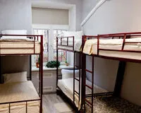 Кровать в общем 6-местном номере для мужчин. Хостел Хостел Берег Москва