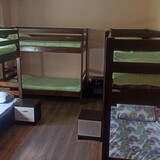 Кровать в общем 10-местном номере
