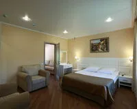 Трехместный номер. Отель Отель Guest House AltaRio село Хамышки