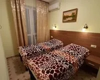 Двухместный номер с 2 кроватями и балконом. Гостевой дом Гостевой дом LeVladia.ru Геленджик