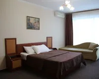 Семейный номер 4-местный с балконом. Отель Отель Laguna Plus посёлок Утёс