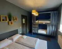 Семейный номер 4-местный с общим душем и туалетом. Хостел Хостел Hostel Bed Idea Калининград
