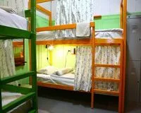 Кровать в общем 6-местном номере. Хостел Хостел Хорошие Новости Москва
