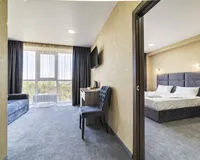 Двухкомнатный номер «Люкс». Отель Отель Grand Sapphire Hotel Анапа