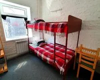 Двухместный номер с 2 кроватями, общим душем и туалетом. Гостевой дом Гостевой дом Gallery and more Владивосток