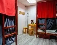 Кровать в общем 9-местном номере для мужчин. Хостел Хостел Нахимовский проспект Москва