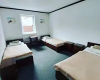 Кровать в общем 3-местном номере. Мини-отель Мини-отель Big Hostel СНТ Ромашка