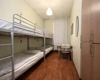 Кровать в общем 4-местном номере для мужчин. Хостел Хостел Миссис Хадсон Санкт-Петербург