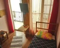 Одноместный номер с душем и туалетом. Мини-отель Коворкинг-парк-отель IT Dacha Геленджик