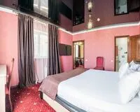 Двухкомнатный номер «Люкс». Гостиница Гостиница Red Hotel Анапа