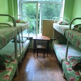 Кровать в общем 5-местном номере для женщин