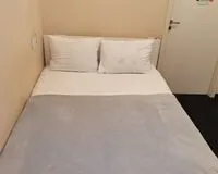 Двухместный номер с 1 кроватью, общим душем и туалетом. Гостевой дом Гостевой дом Bravo на Казанской Санкт-Петербург
