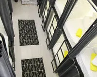 Одноместная капсула мужская. Хостел Хостел Atmosphere Capsule Hotel Тюмень