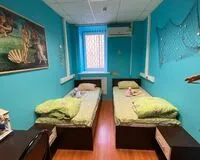 Двухместный номер с 2 кроватями, общим душем и туалетом. Хостел Хостел Красная Москва Москва