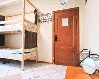 Кровать в общем 4-местном номере для женщин. Хостел Хостел Невский Калининград