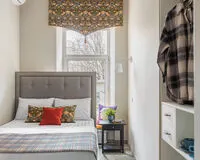 Одноместный номер с душем и туалетом. Отель Отель The Watson Hotel Москва