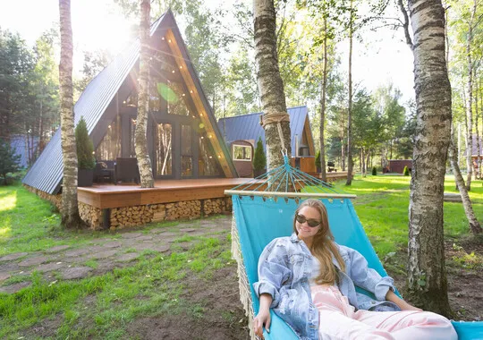 Глэмпинг Глэмпинг Les Holidays A-Frame №2 деревня Красный Огорок Забронируй по своей цене!