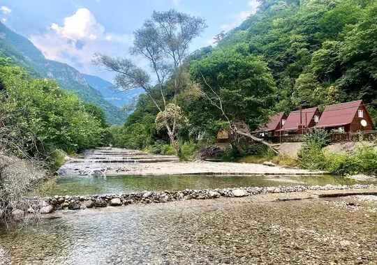 База отдыха База отдыха Holiday Park Жоэквара Гагра без звезд новый объект без отзывов Забронируй по своей цене!