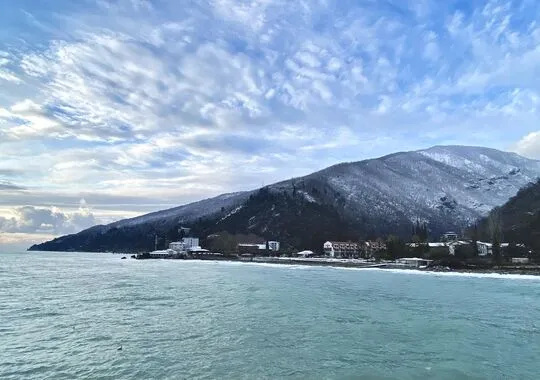 База отдыха База отдыха Holiday Park Жоэквара Гагра