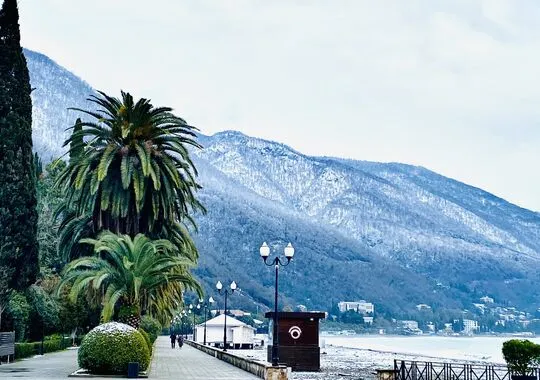 База отдыха База отдыха Holiday Park Жоэквара Гагра