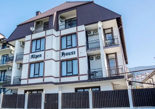 Бутик-отель Бутик-отель Alpen House Геленджик 5% скидка по промокоду!