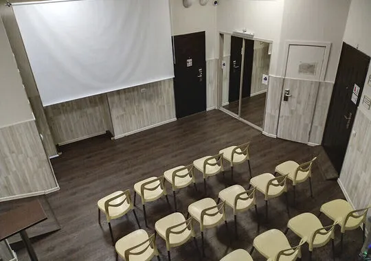 Хостел Хостел Life space Санкт-Петербург 593 м от метро Горьковская без звезд
