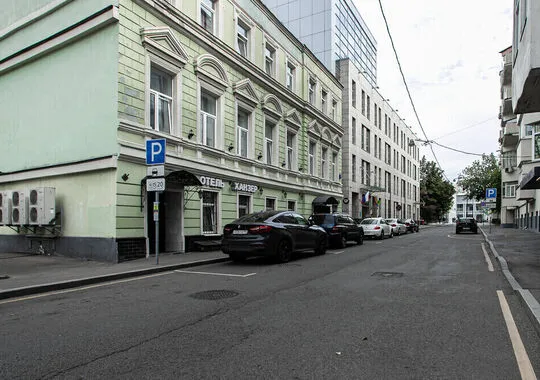 Отель Отель Ханзер Москва 353 м от метро Сухаревская Забронируй по своей цене!