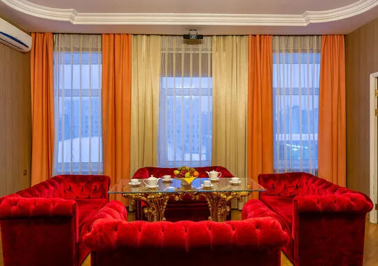 Гостевой дом Гостевой дом Golden Palace Санкт-Петербург 546 м от метро Обводный канал 5% скидка по промокоду!