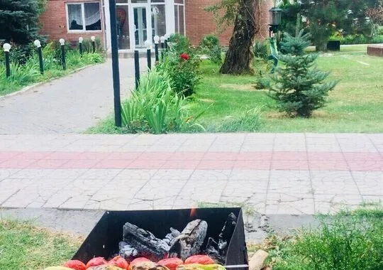 Мини-отель База отдыха Замок село Самосделка новый объект Забронируй по своей цене!
