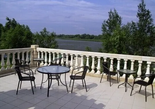 Мини-отель База отдыха Замок село Самосделка