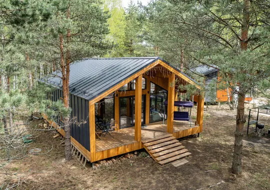 База отдыха База отдыха Berloga Country Resort деревня Красный Огорок без звезд новый объект