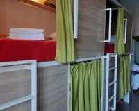 Кровать в общем 10-местном номере для женщин Хостел Хостел Bird House Hostel Иркутск без отзывов