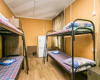 Кровать в общем 8-местном номере Хостел Хостел 1 на Преображенской Москва Забронируй по своей цене!