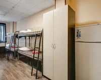 Кровать в общем 8-местном номере Хостел Хостел 1  на Ушакова Москва 507 м от метро Бульвар Адмирала Ушакова