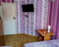 Трехместный номер «Эконом» Гостевой дом Гостевой дом Солнце Сочи 5% скидка по промокоду!