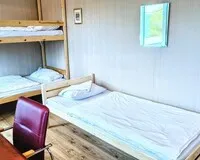Трехместный номер с общим душем и туалетом Хостел Хостел Невский Калининград Забронируй по своей цене!