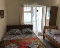 Трехместный номер с душем и туалетом Гостевой дом Гостевой дом Аура село Витязево без звезд 5% скидка по промокоду!