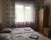 Трехместный номер с общим душем и туалетом Гостевой дом Гостевой дом Аура село Витязево без отзывов