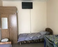 Четырехместный номер с общим душем и туалетом Гостевой дом Гостевой дом Аура село Витязево новый объект